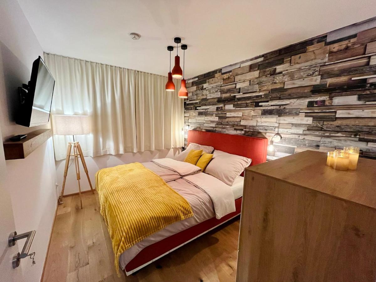 Alpin Art Appartements Грёбминг Экстерьер фото
